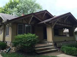 5820 Oak St, Kansas City, MO 64113