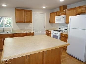 2nd image of 31625 E Lake Morton Dr SE