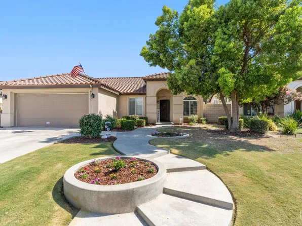 13413 Scafell Pike St, Bakersfield, CA 93314