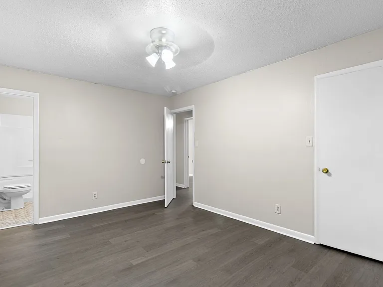 1493 Argon Ave — Photo 10
