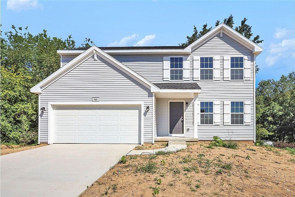 1st image of 940 Whitetail Ct
