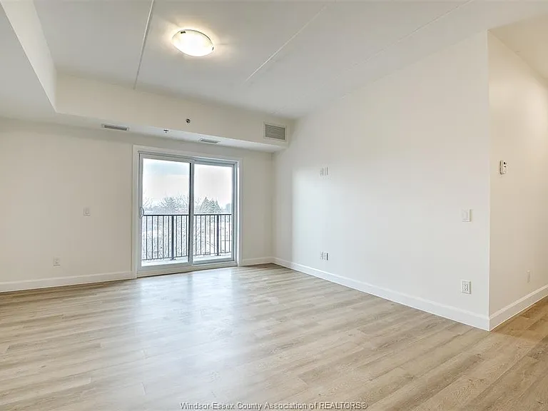207 Brock St #319 — Photo 37