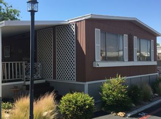 8450 G St #64, Hesperia, CA 92345