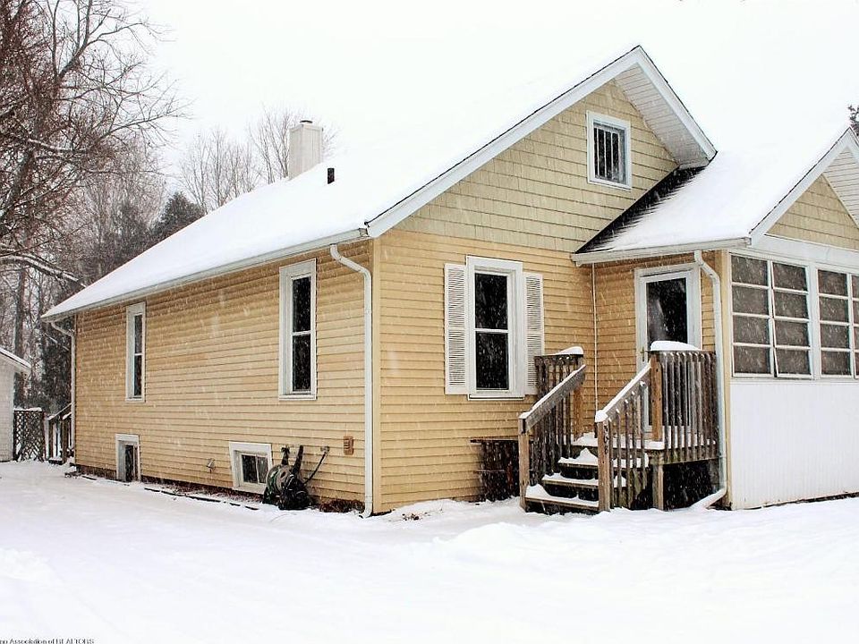1st image of 308 E South St