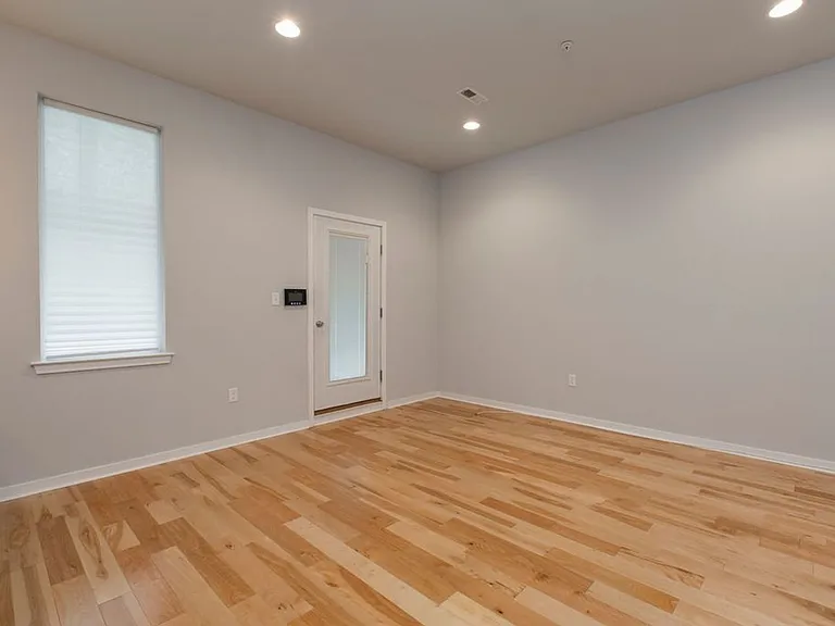 4304 Cresson St — Photo 26