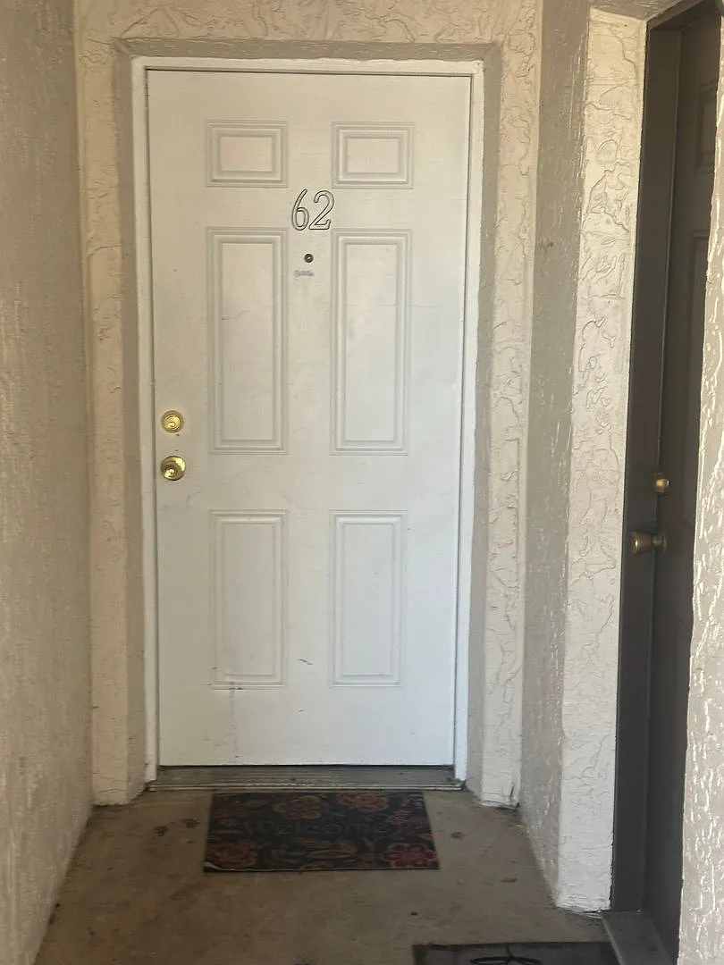 Kennedy Rd. - 1229 Unit 62 — Photo 2