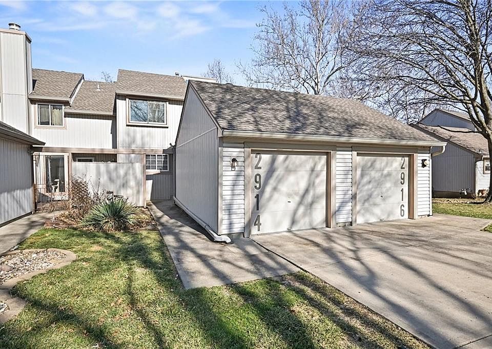 1st image of 2914 NE 59th Pl