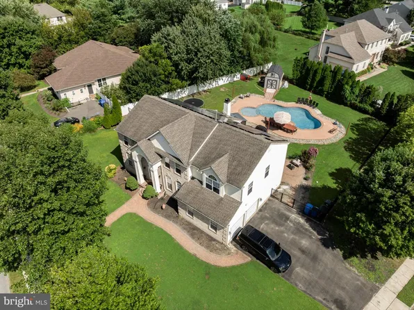35 Chase Rd, Lumberton, NJ 08048