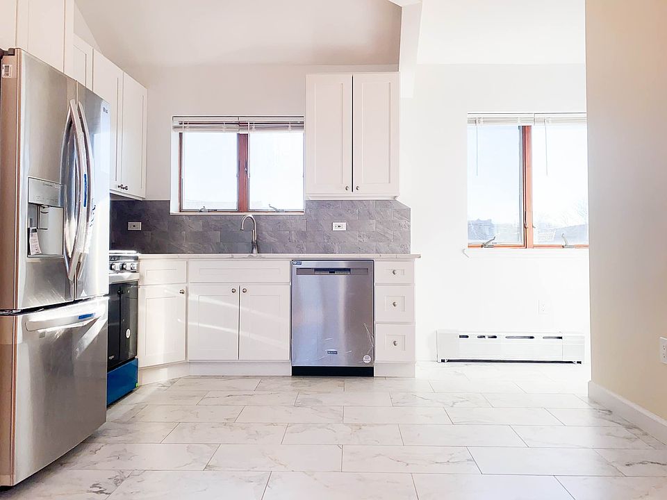 1st image of 61-53 Grand Ave #2