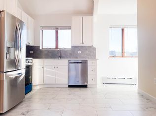 61-53 Grand Ave #2, Maspeth, NY 11378