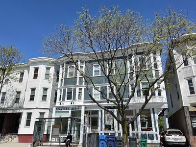 781 781/783 Cambridge St #1R, Cambridge, MA, 02141