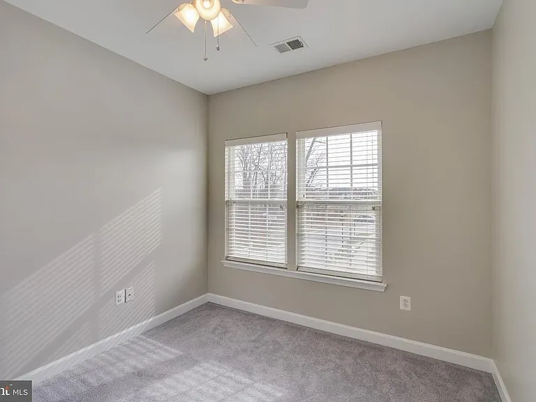 9684 Atterbury Ln — Photo 34