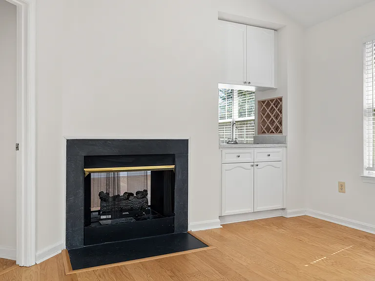 11318 Savannah Dr — Photo 11