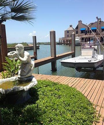 4th image of 425 Padre Blvd #37-B