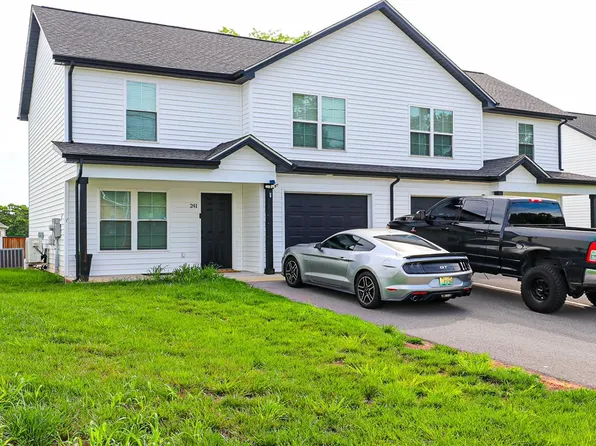 237 & 241 Whispering Hills Blvd, Bowling Green, KY 42101