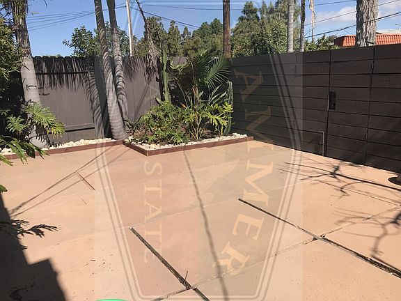 3rd image of 4127 Whittier St