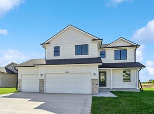 2516 NW Linwood Ct, Ankeny, IA 50023