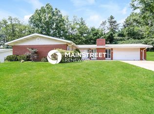 1665 Pepperwood Dr, Saint Louis, MO
