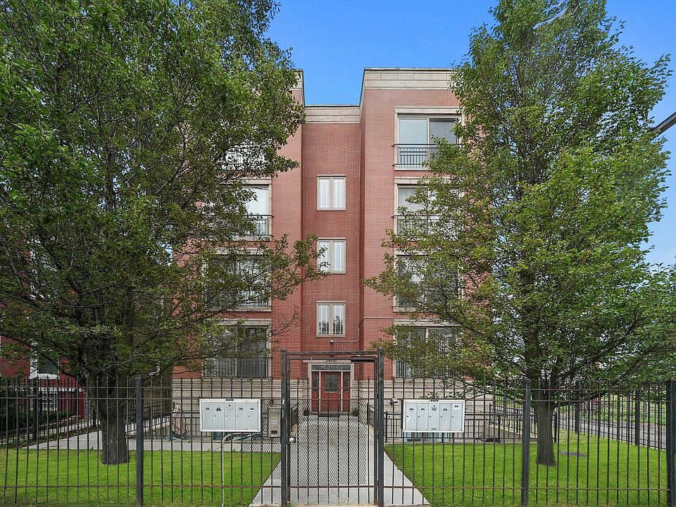 1st image of 2741 W Congress Pkwy APT 1E