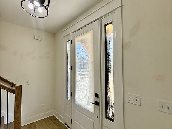 4th image of 1014 Hills Chapel Rd