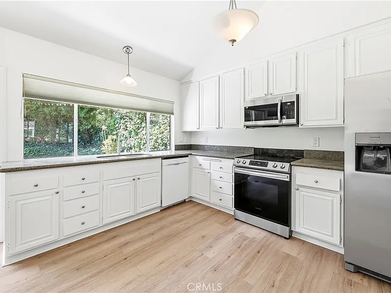 2215 Port Lerwick Pl — Photo 8