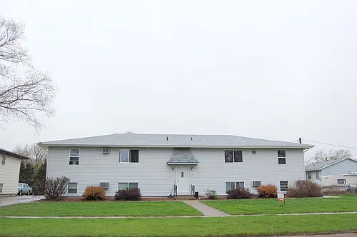 310 NW State St #7 Photo 1