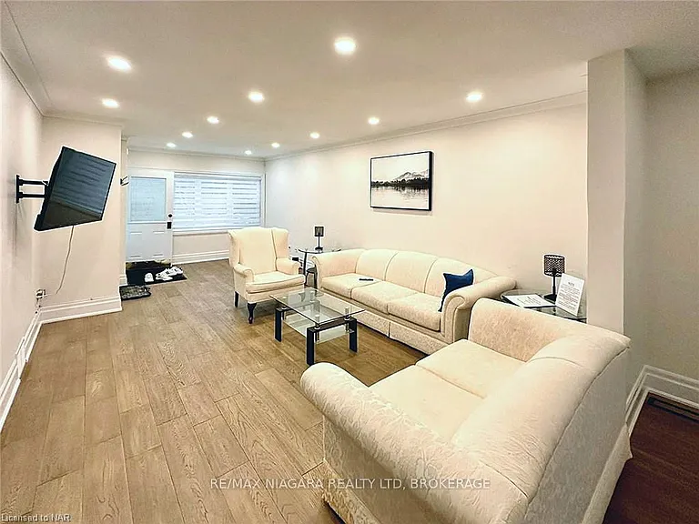 6422 Ker St — Photo 1