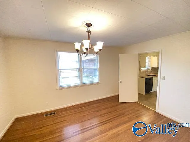 6210 Stratford Ct NW — Photo 7