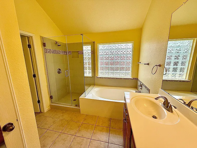 3512 Hidden Lake Xing — Photo 12
