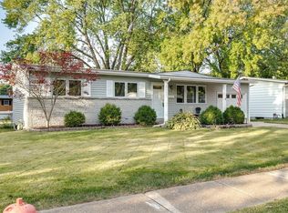 1120 Keeven Ln, Florissant, MO 63031