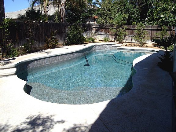 2nd image of 2608 E Niles Ave