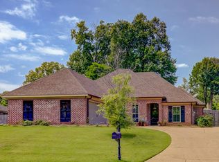 251 Manchester Dr, Vicksburg, MS 39183