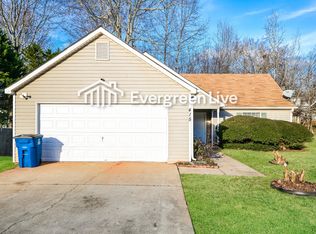 415 Edgewood Dr, McDonough, GA 30253