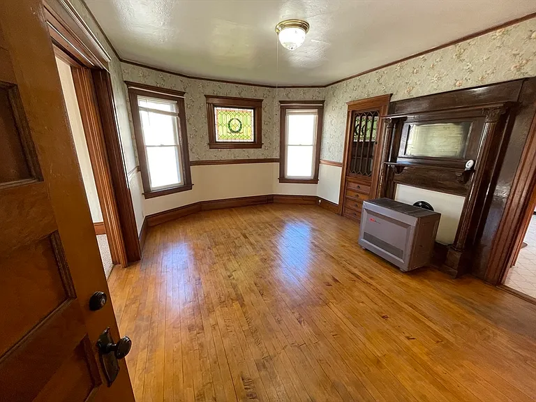 21 Watson Ave #2 — Photo 2