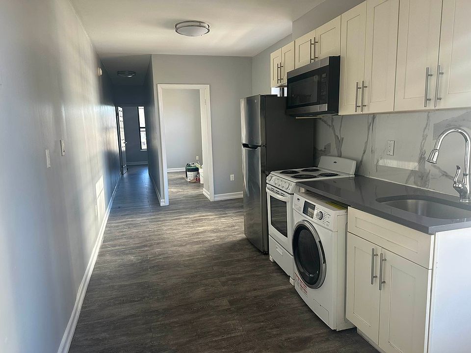 1st image of 2371 2nd Ave APT 25