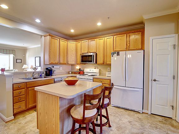 4th image of 5775 Mussetter Ct