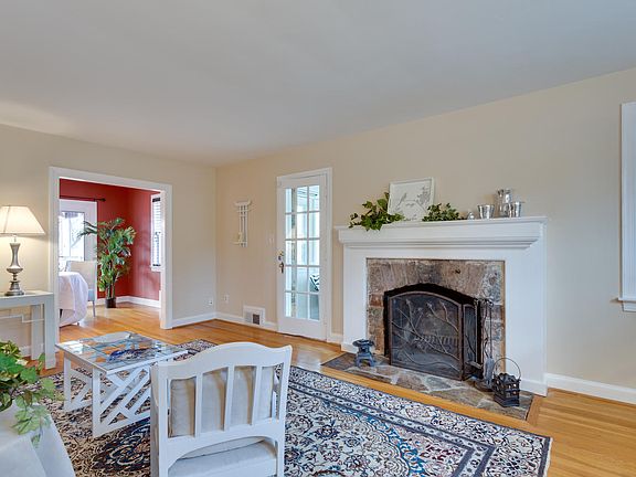 5th image of 6117 Wooten Dr