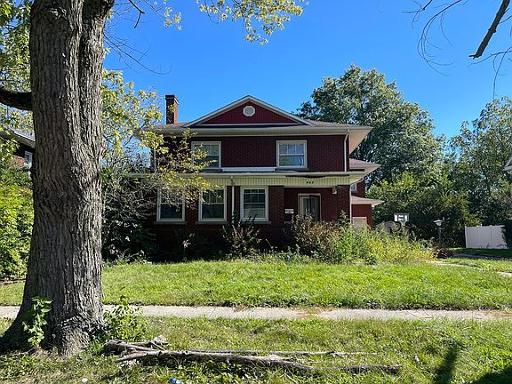 2nd image of 347 Lincoln Ave