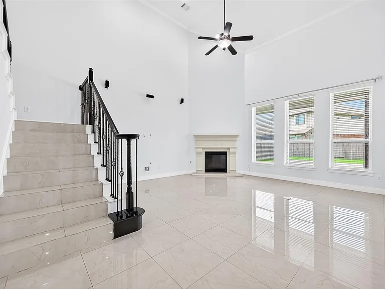 7035 Belle Meadow Ln — Photo 12