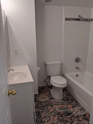 Rented by Keyah Enterprises | media 10