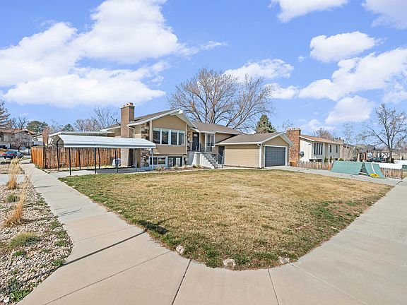 4th image of 9472 S Tramway Dr