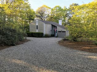 163 Greensward Rd, Mashpee, MA 02649