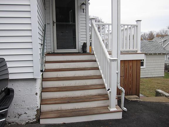 4th image of 90 Sagamore Ave