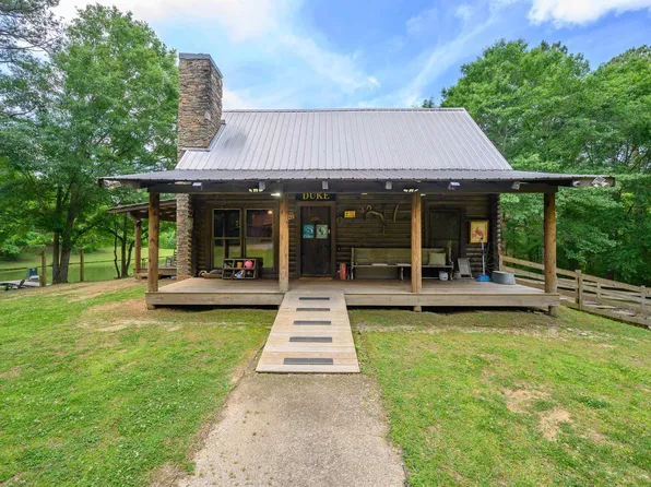 1594 Virginia Ln, Bessemer, AL 35023