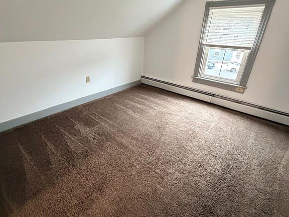4th image of 30 King St APT 2