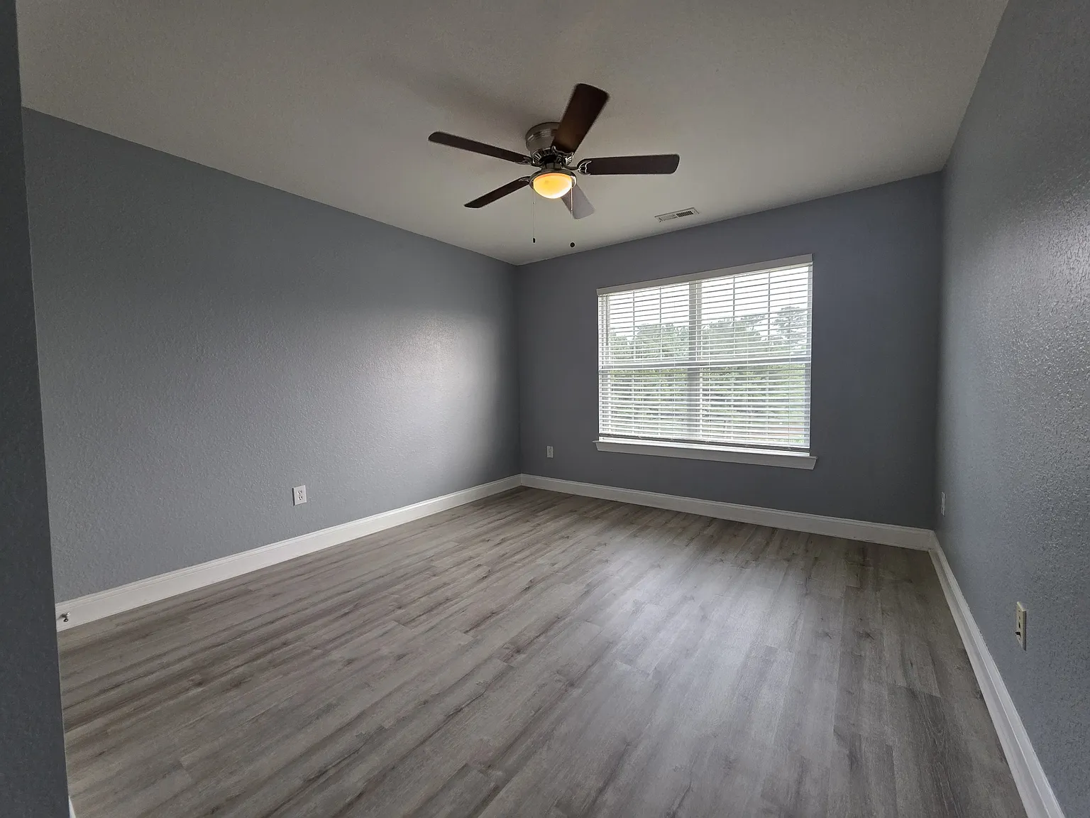 4461 Leamore Square Road - 1 — Photo 4