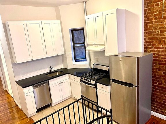 3rd image of 342 E 65th St APT 1FW