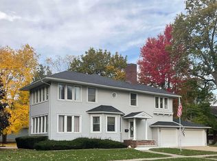 616 NW 4th Ave, Galva, IL 61434