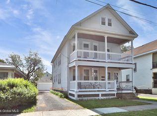 24 Maplewood St, Albany, NY 12208