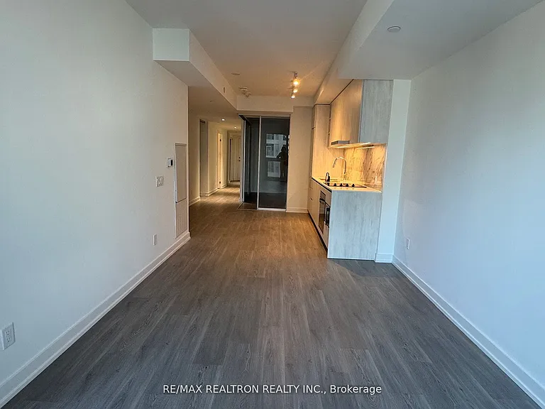 8 Wellesley St W #806 — Photo 13